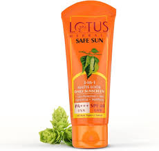 LOTUS SUN 3IN1 MATTE SUNBLOCK DAILY SPF-40 UVB 100 GM.