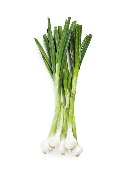 PYAAJ HARA (SPRING ONION )